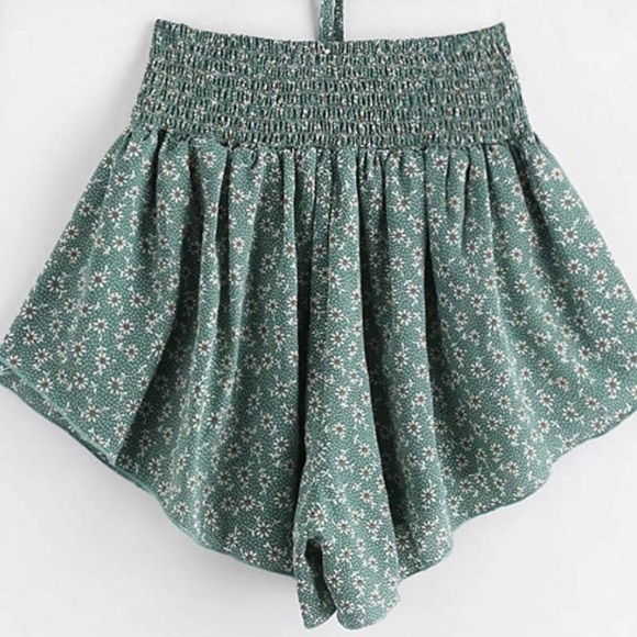 Zaful shorts - Picture 2 of 7